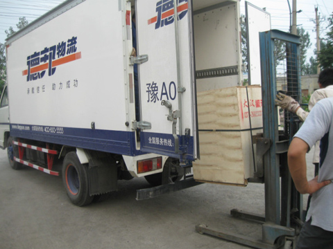 三聚氰胺旋振篩發(fā)貨